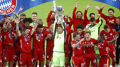 Bayern feiern SuperCup-Sieg in Budapest