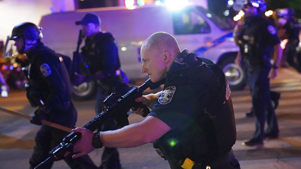 Noite de protestos nos Estados Unidos