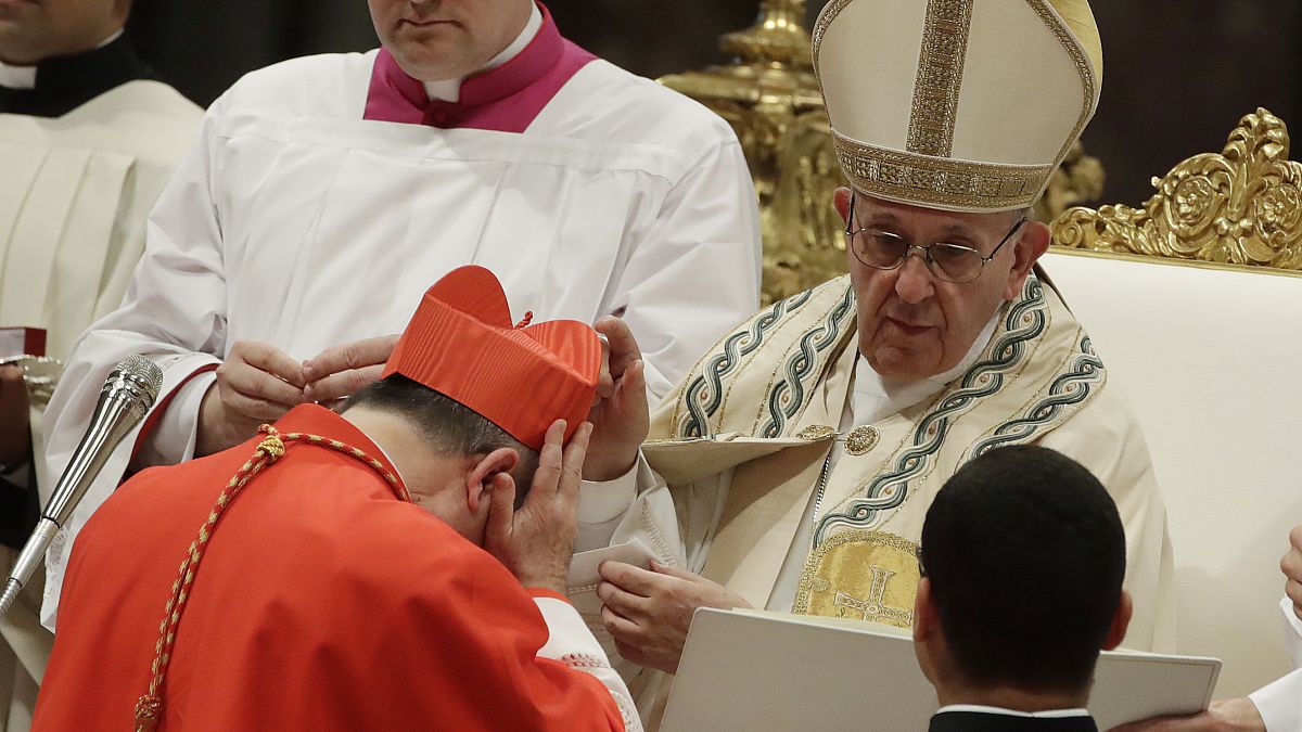 Kardinal Becciu und Papst Franziskus