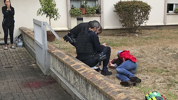 Επίθεση στο Παρίσι: Εισαγγελική έρευνα για τρομοκρατία Επίθεση στο Παρίσι: Εισαγγελική έρευνα για τρομοκρατία