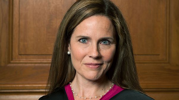 Trump nominiert Amy Coney Barrett (48) als Ginsburg-Nachfolgerin Trump nominiert Amy Coney Barrett (48) als Ginsburg-Nachfolgerin