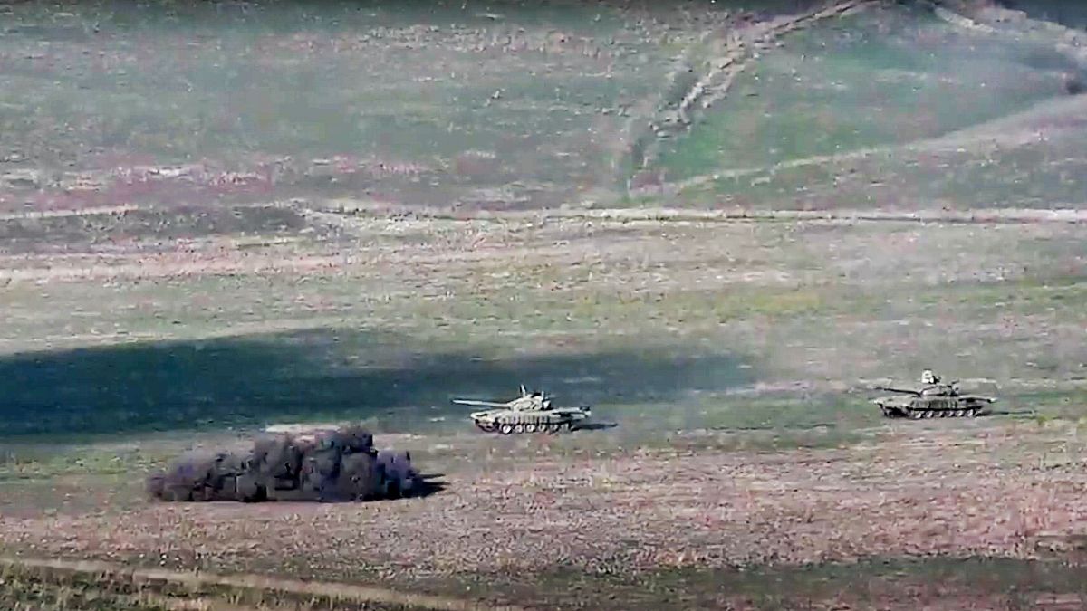 دبابات تابعة للجيش الأذري في أذربيجان 