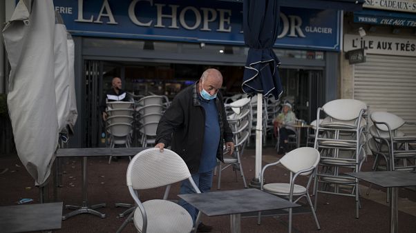 Un restaurateur marseillais ferme son établissement, dimanche 27 septembre 2020 Un restaurateur marseillais ferme son établissement, dimanche 27 septembre 2020