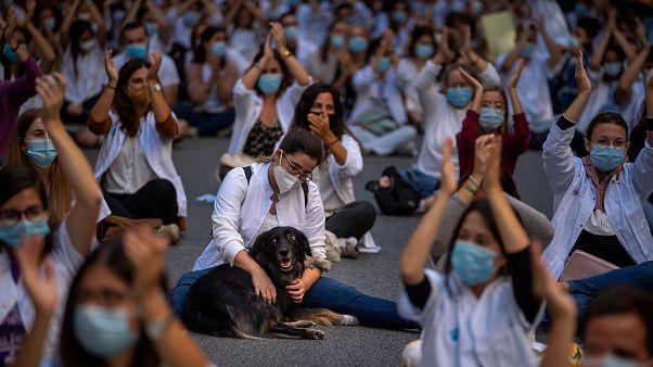 Manifestation des internes en médecine dénonçant leur condition de travail, Barcelone le 28 septembre 2020 Manifestation des internes en médecine dénonçant leur condition de travail, Barcelone le 28 septembre 2020