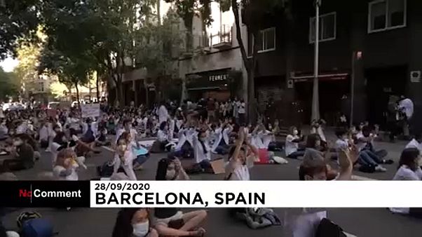 Strike by Catalonia junior doctors enters 2nd week Strike by Catalonia junior doctors enters 2nd week