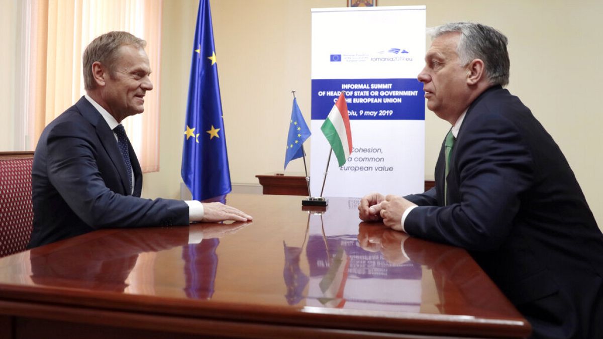 Donald Tusk és Orbán Viktor találkozója 2019-ben