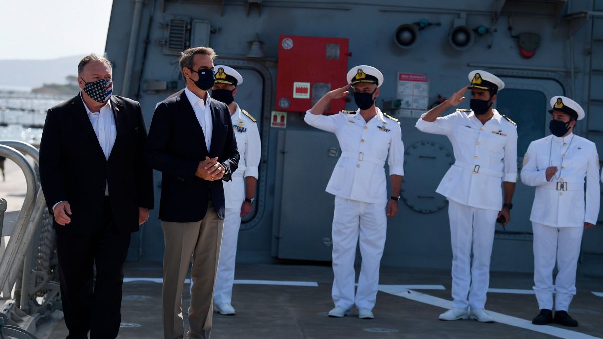 ABD Dışişleri Bakanı Mike Pompeo Suda Körfezi'ndeki askeri üssü ziyaret etti