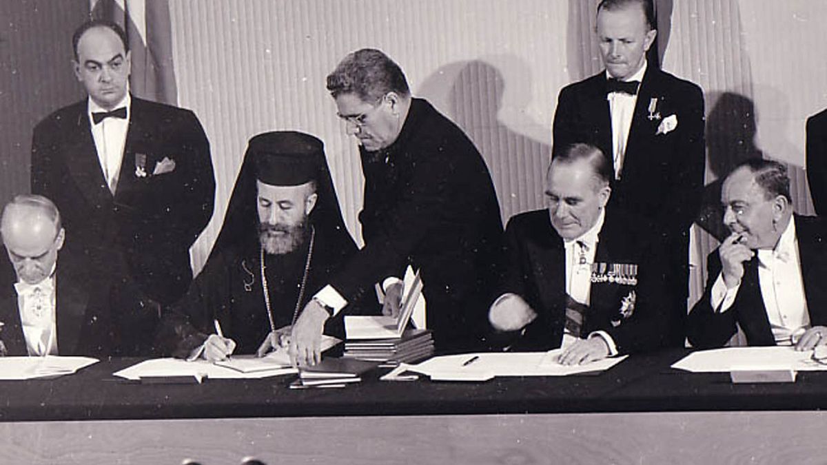 Από την υπογραφή της Συνθήκης της Ζυρίχης με την οποία ιδρύθηκε η Κυπριακή Δημοκρατία