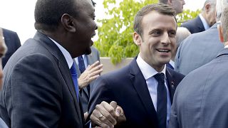 Le président kényan en France pour finaliser des accords écomoniques