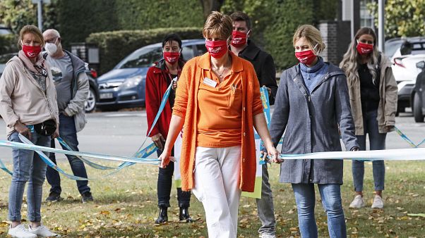 Covid-19 : la perspective de nouvelles restrictions crée des remous en Europe Covid-19 : la perspective de nouvelles restrictions crée des remous en Europe