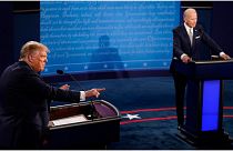الرئيس الأمريكي دونالد ترامب رفقة المرشح الديموقراطي جو بايدن خلال المناظرة