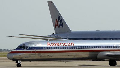 Companhias de aviação dos EUA anunciam 32 mil despedimentos