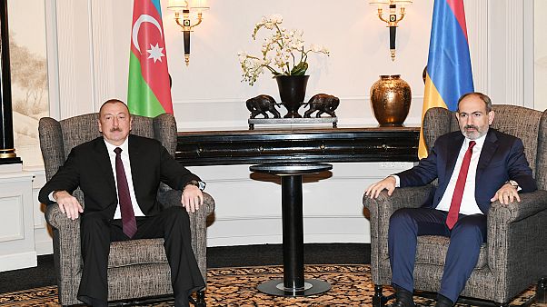 Aliyev ve Paşinyan Aliyev ve Paşinyan