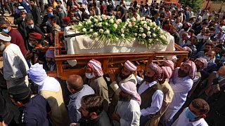 جنازة بابا شيخ خرتو حاجي إسماعيل، المرشد الروحي الأعلى للأقلية الدينية اليزيدية في بلدة شيخان العراقي.