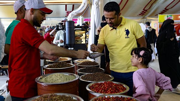 مهرجان للقهوة في اليمن مهرجان للقهوة في اليمن
