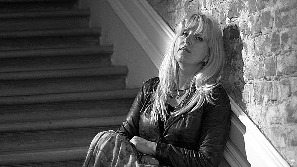 Rus gazeteci Irina Slavina, kendini ateşe verdi ve hayatını kaybetti. Rus gazeteci Irina Slavina, kendini ateşe verdi ve hayatını kaybetti.