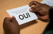 Mais de 53% votaram pelo "sim" à soberania de França na Nova Caledónia