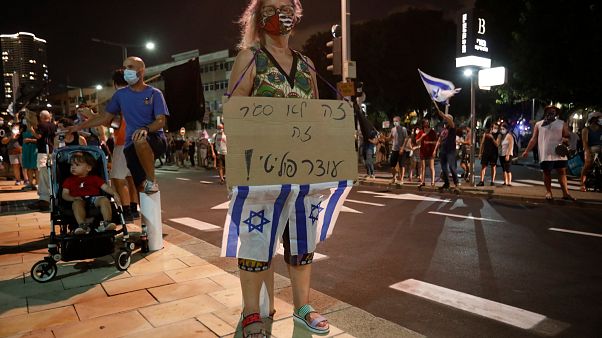 Covid-19 tedbirleriyle hükümet karşıtı protestoları yasaklayan Netanyahuya protestolu tepki Covid-19 tedbirleriyle hükümet karşıtı protestoları yasaklayan Netanyahuya protestolu tepki