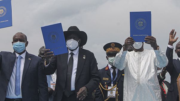 Sudan'da çatışmaları bitiren nihai barış imzalandı Sudan'da çatışmaları bitiren nihai barış imzalandı