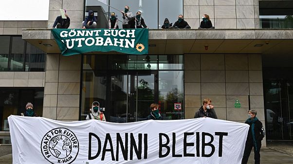 Protest vor der hessischen Landesvertretung in Berlin Protest vor der hessischen Landesvertretung in Berlin