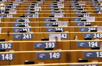 نواب البرلمان الأوروبي خلال جلسة عامة في البرلمان في بروكسل/ الأربعاء 7 أكتوبر 2020