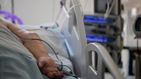 Dans un service de soins intensifs de l'Hôpital de Torrejon en Espagne, le 6 octobre 2020 Dans un service de soins intensifs de l'Hôpital de Torrejon en Espagne, le 6 octobre 2020