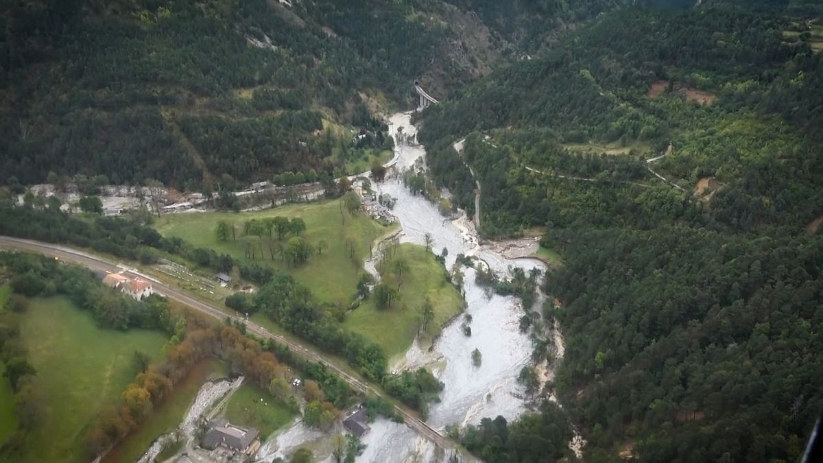 شاهد: الفيضانات تغمر جنوب فرنسا