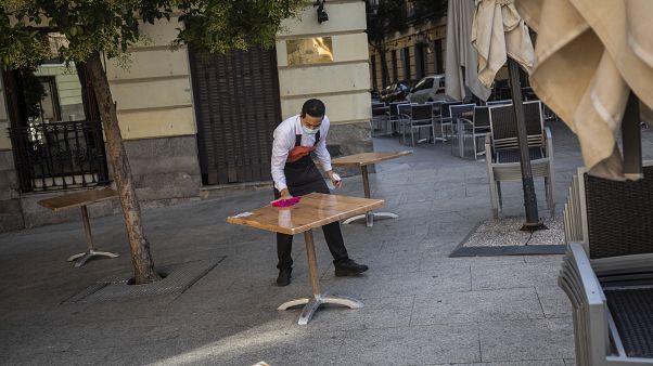 El sector del ocio y del entretenimiento vuelven a ser golpeados por las medidas de contención de los gobiernos europeos. El sector del ocio y del entretenimiento vuelven a ser golpeados por las medidas de contención de los gobiernos europeos.