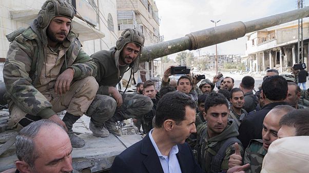 Präsident Assad auf Truppenbesuch in Ost-Ghouta, 2018. Das Gebiet ist wieder unter Regierungskontrolle. Präsident Assad auf Truppenbesuch in Ost-Ghouta, 2018. Das Gebiet ist wieder unter Regierungskontrolle.