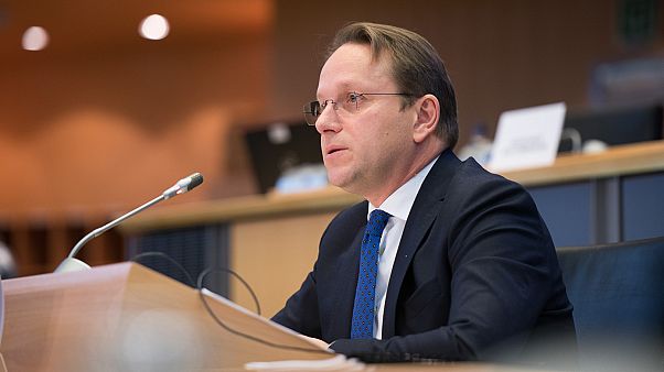 Oliver Varhelyi Oliver Varhelyi