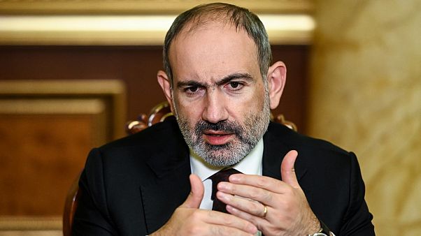 رئيس الوزراء الأرميني نيكول باشينيان في مقابلة مع فرانس برس في يريفان 6 أكتوبر 2020 رئيس الوزراء الأرميني نيكول باشينيان في مقابلة مع فرانس برس في يريفان 6 أكتوبر 2020