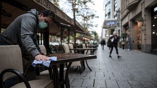 A la terrasse d'un bar à Düsseldorf en Allemagne, le vendredi 09/10/2020