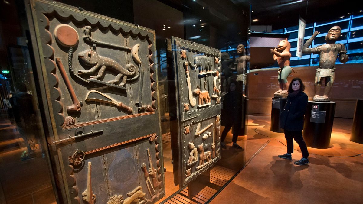 Fransız müzelerinde Afrika'ya ait 90 bin civarında eser bulunuyor