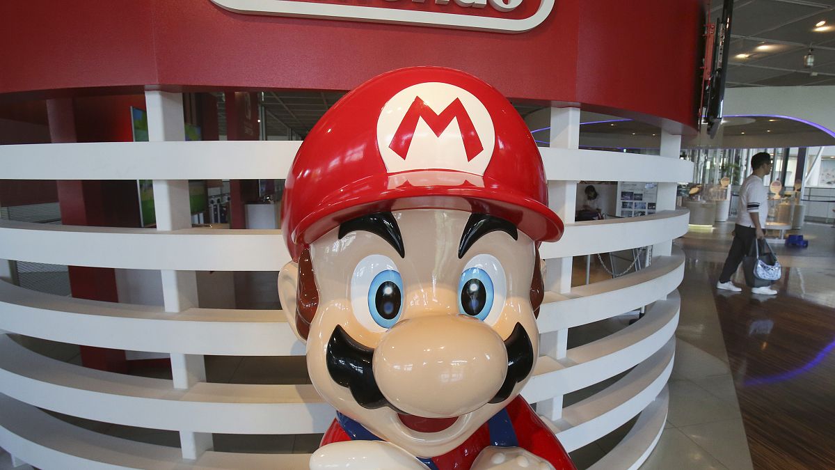 Sevilen oyun karakteri Süper Mario