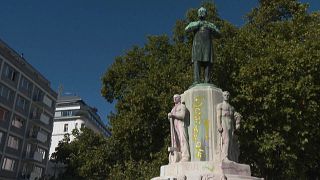 Autriche : faut-il déboulonner la statue de l'ancien maire de Vienne, populiste et antisémite?