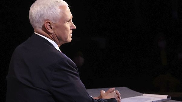 Eine Fliege stiehlt Mike Pence die Show, Salt Lake City, Utah, USA,7.10.2020 Eine Fliege stiehlt Mike Pence die Show, Salt Lake City, Utah, USA,7.10.2020