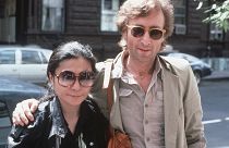 John Lennon y Yoko Ono llegan al estudio de grabación The Hit Factory, Nueva York, 22 de agosto de 1980,