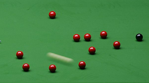 Pakistaner Muhammad Ikram: Auch ohne Arme kann man Snooker spielen Pakistaner Muhammad Ikram: Auch ohne Arme kann man Snooker spielen