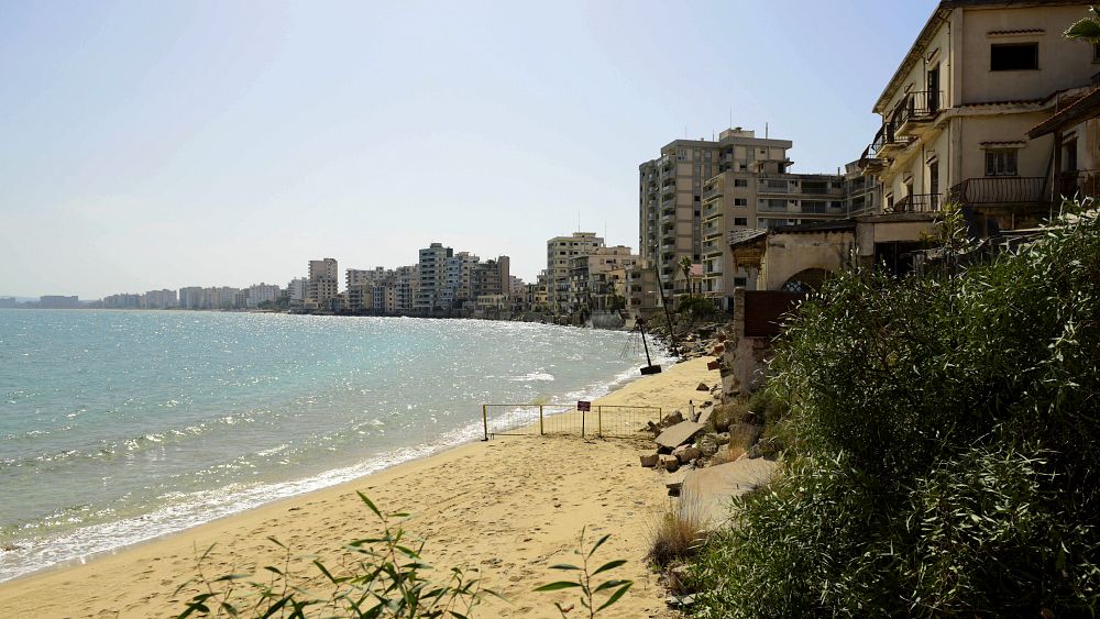 Ritorno a Famagosta, 46 anni dopo l'invasione turca di Cipro Euronews