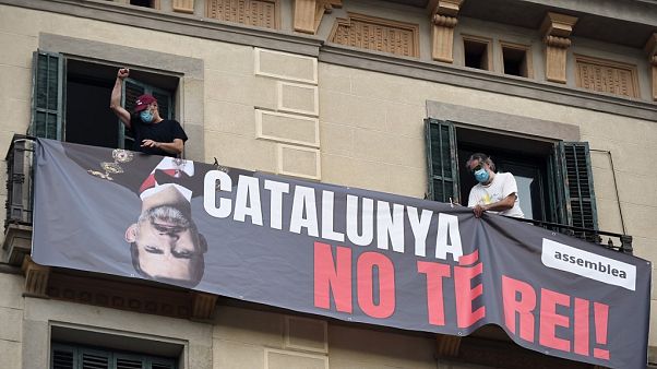 Короля встретили протестами в Барселоне Короля встретили протестами в Барселоне