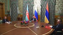 Αρμενία-Αζερμπαϊτζάν: Ξεκίνησαν οι συνομιλίες στην Μόσχα