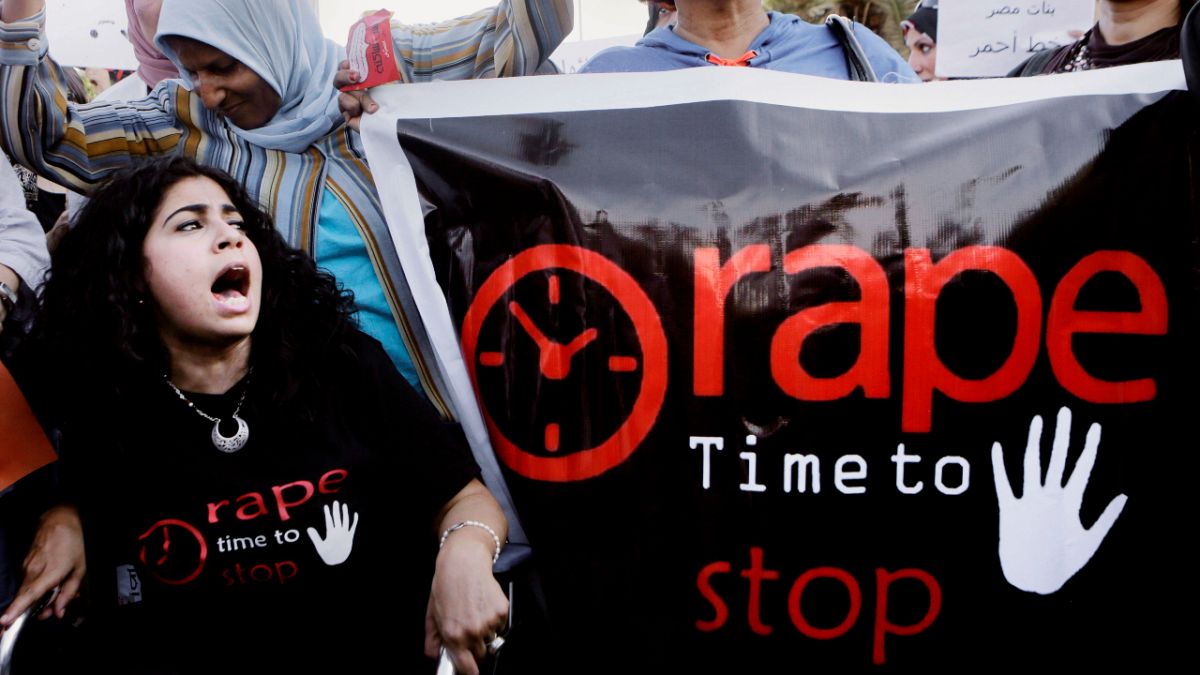مظاهرة للمطالبة بوقف جرائم الاغتصاب في مصر