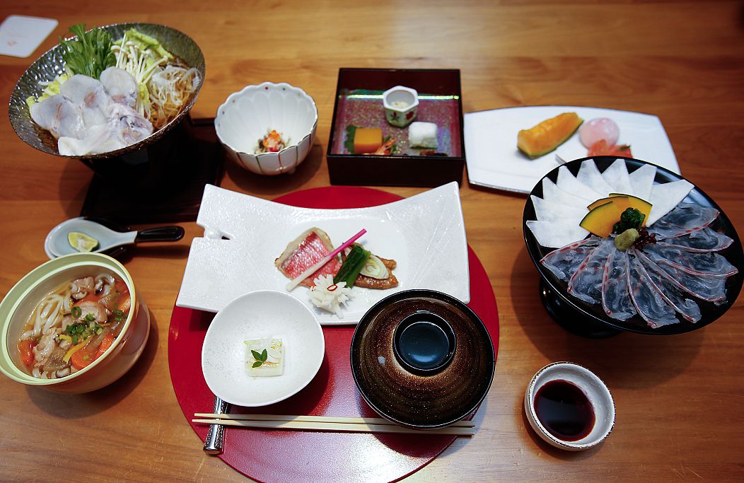 Shizuo Kambayashi/AP