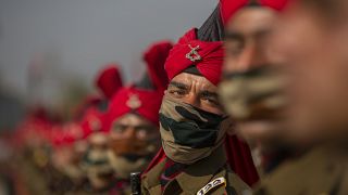 جنود في الهند خلال استعراض عسكري