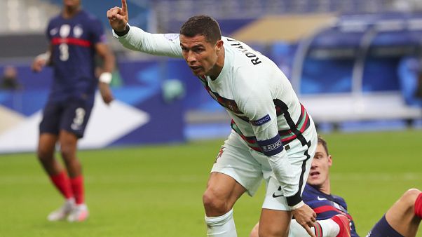 Cristiano Ronaldo liderou o ataque e no final festejou apenas um ponto Cristiano Ronaldo liderou o ataque e no final festejou apenas um ponto