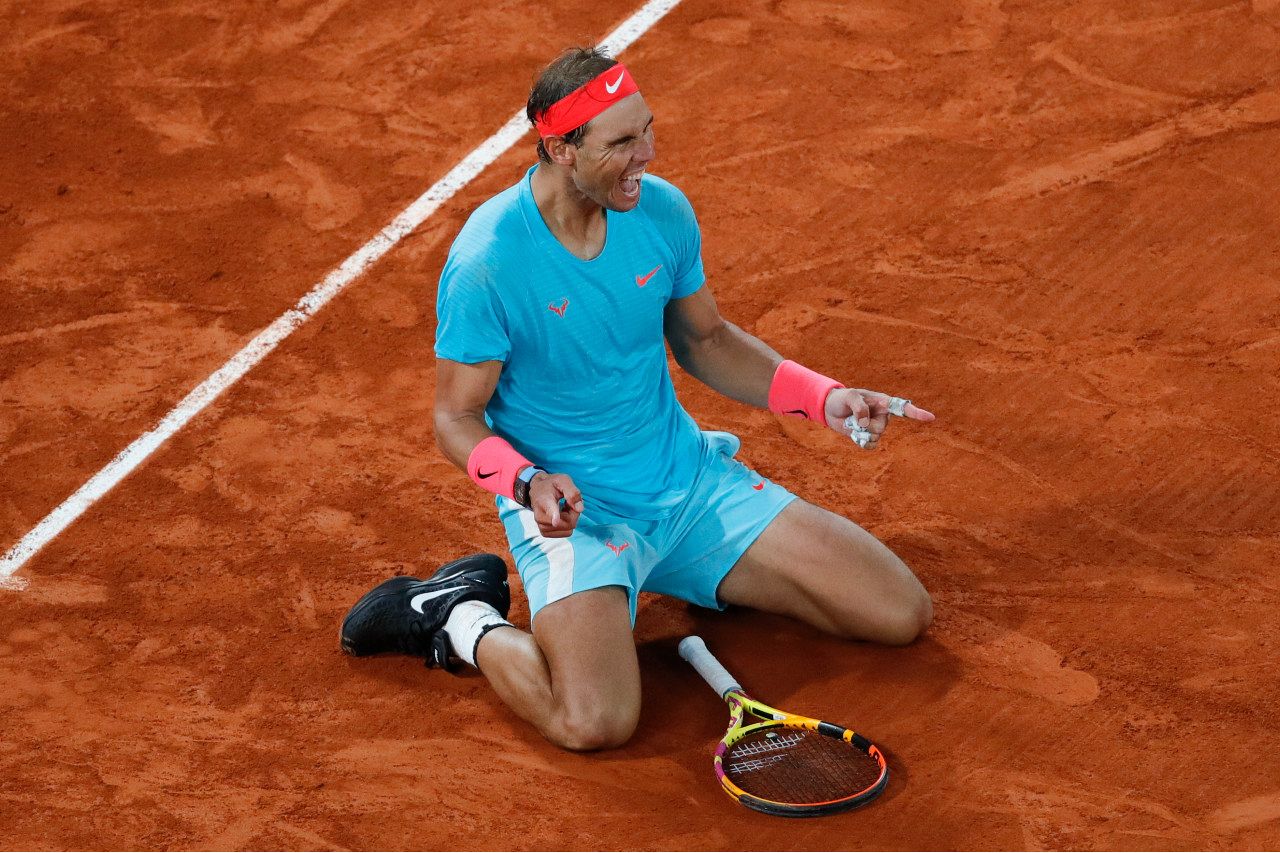 Tennis Rafael Nadal Thrashes Novak Djokovic To Extend Record At French Open To 13 Titles Euronews