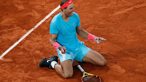 Tennis Rafael Nadal Thrashes Novak Djokovic To Extend Record At French Open To 13 Titles Euronews