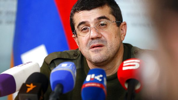 Le président de la république autoproclamée de l'Artsakh ou Haut-Karabakh, Araïk Haroutiounian en conférence de presse, 11 octobre 2020 Le président de la république autoproclamée de l'Artsakh ou Haut-Karabakh, Araïk Haroutiounian en conférence de presse, 11 octobre 2020