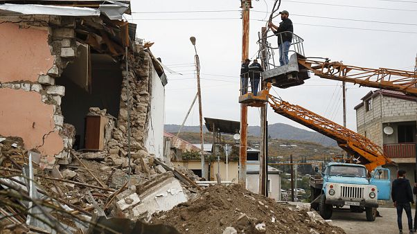 Χαλάσματα στο Στεπάνακερτ Χαλάσματα στο Στεπάνακερτ