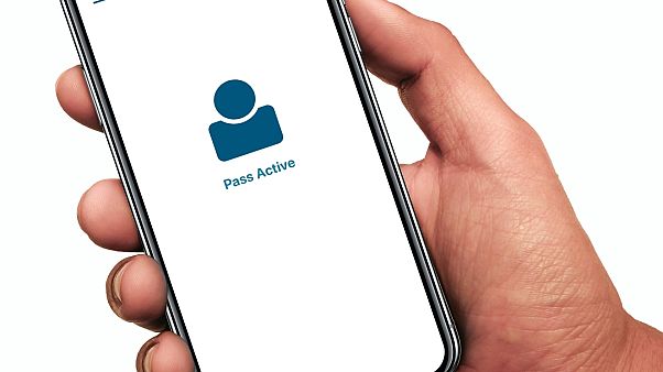 Koronavirüs cep telefonu ekranlarında 28 güne kadar kalabiliyor Koronavirüs cep telefonu ekranlarında 28 güne kadar kalabiliyor